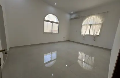 شقة - 2 غرف نوم - 2 حمامات للايجار في مدينة الرياض - أبوظبي