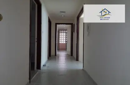Hall / Corridor image for: Apartment - 2 Bedrooms - 2 Bathrooms for rent in Al Khalidiya - Abu Dhabi, Image 1