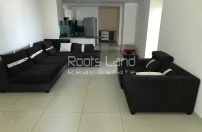 Apartment - 3 Bedrooms - 4 Bathrooms for rent in Ocean Heights - Dubai Marina - Dubai