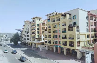 Apartment - 3 Bedrooms - 3 Bathrooms for rent in Desert Home Residence - Oud Metha - Bur Dubai - Dubai