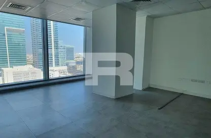 Office Space - Studio - 1 Bathroom for sale in Iris Bay - Business Bay - Dubai