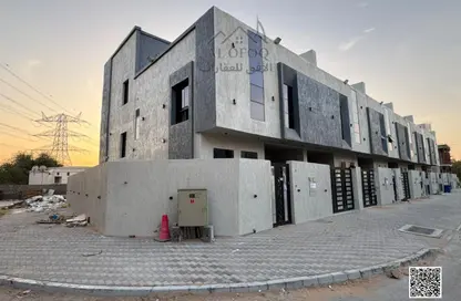 Townhouse - 4 Bedrooms - 6 Bathrooms for sale in Al Yasmeen 1 - Al Yasmeen - Ajman
