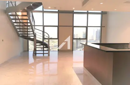 دوبلكس - 2 غرف نوم - 3 حمامات للبيع في برج سنترال بارك السكني - برج سنترال بارك - مركز دبي المالي العالمي - دبي