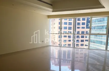 Empty Room image for: Apartment - 3 Bedrooms - 4 Bathrooms for rent in Sheikha Salama Tower - Khalidiya Street - Al Khalidiya - Abu Dhabi, Image 1