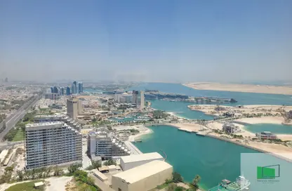 Apartment - 2 Bedrooms - 3 Bathrooms for rent in Etihad Tower 2 - Etihad Towers - Corniche Road - Abu Dhabi