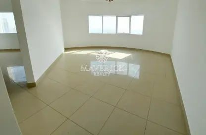Empty Room image for: Apartment - 1 Bedroom - 2 Bathrooms for rent in Al Khan Lagoon - Al Khan - Sharjah, Image 1