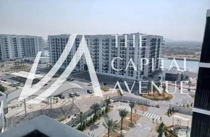 Apartment - 3 Bedrooms - 3 Bathrooms for rent in Waters Edge - Yas Island - Abu Dhabi