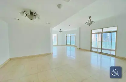 Empty Room image for: Apartment - 3 Bedrooms - 4 Bathrooms for sale in Marina Mansions - Dubai Marina - Dubai, Image 1