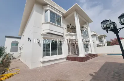 Villa - 5 Bedrooms - 6 Bathrooms for rent in Umm Suqeim 1 Villas - Umm Suqeim 1 - Umm Suqeim - Dubai