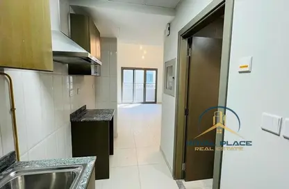Apartment - Studio - 1 Bathroom for rent in City Compass Living - Dubai Investment Park (DIP) - Dubai