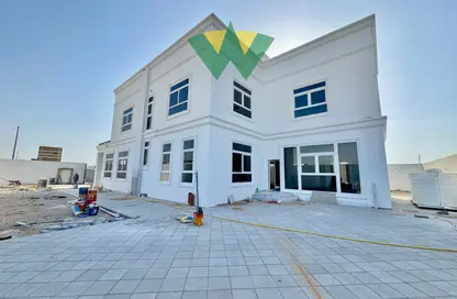 Villa - 6 Bedrooms - 7+ Bathrooms for rent in Madinat Al Riyad - Abu Dhabi