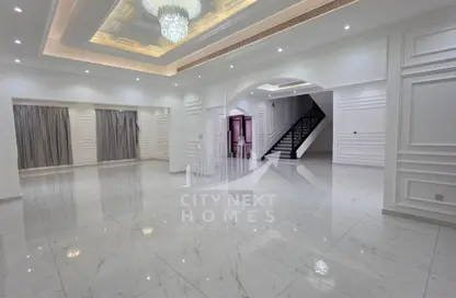 فيلا - 5 غرف نوم - 6 حمامات للايجار في الخوانيج 2 - الخوانيج - دبي