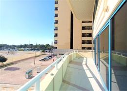 Duplex - 3 bedrooms - 4 bathrooms for rent in Al Shaheen Tower - Al Khalidiya - Abu Dhabi