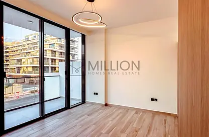 شقة - غرفة نوم - 2 حمامات للايجار في اكسفورد جاردنز - ارجان - دبي