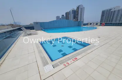 Apartment - 3 Bedrooms - 3 Bathrooms for rent in Silver Sands 2 - Mankhool - Bur Dubai - Dubai