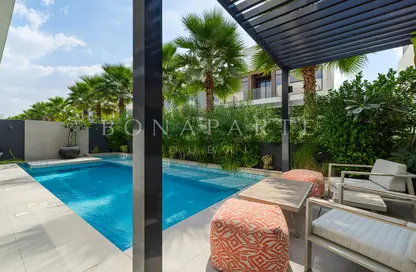 Villa - 4 Bedrooms - 5 Bathrooms for sale in Jumeirah Luxury - Jumeirah Golf Estates - Dubai