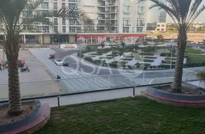 Apartment - 1 Bedroom - 2 Bathrooms for rent in Glitz 1 - Glitz - Dubai Studio City - Dubai