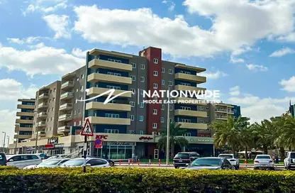 Apartment - 3 Bedrooms - 4 Bathrooms for rent in Tower 26 - Al Reef Downtown - Al Reef - Abu Dhabi
