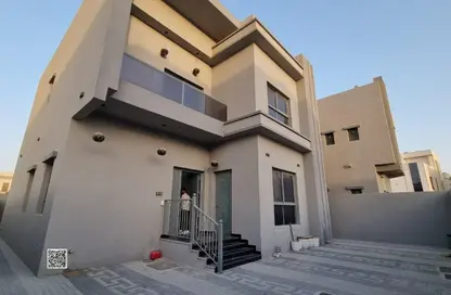 فيلا - 4 غرف نوم - 6 حمامات للبيع في الحليو 2 - الحليو - عجمان