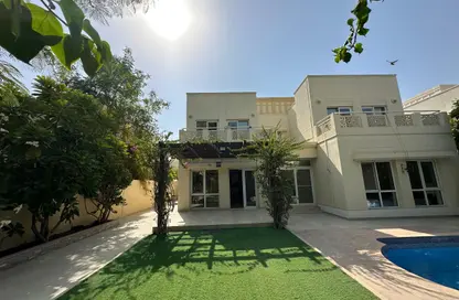 Villa - 4 Bedrooms - 5 Bathrooms for sale in Meadows 2 - Meadows - Dubai