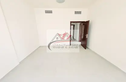 Apartment - 2 Bedrooms - 2 Bathrooms for rent in Al Suwaidi Building - Al Nahda - Sharjah