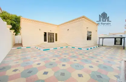 Outdoor House image for: Villa - 3 Bedrooms - 4 Bathrooms for rent in Al Towayya - Al Ain, Image 1