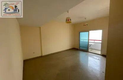 Apartment - 2 Bedrooms - 2 Bathrooms for rent in Al Khan Corniche - Al Khan - Sharjah