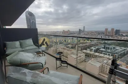 Apartment - 1 Bedroom - 2 Bathrooms for rent in Binghatti Crest - Jumeirah Village Circle - Dubai