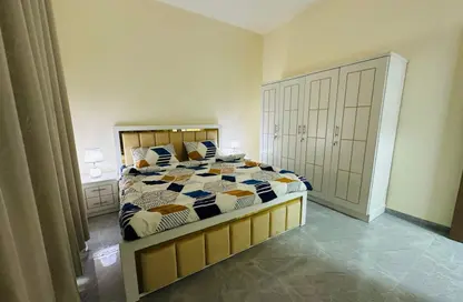 Apartment - 1 Bedroom - 2 Bathrooms for rent in Corniche Tower - Ajman Corniche Road - Ajman
