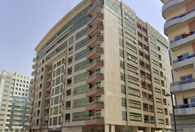 Well-maintained and Prime Location 1BR for RENT