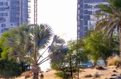 Apartment - 1 Bedroom - 1 Bathroom for sale in Golf Greens 2 Tower B - Golf Greens 2 - Golf Greens - DAMAC Hills - Dubai