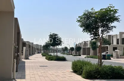 فيلا - 3 غرف نوم - 4 حمامات للايجار في لا فايوليتا 2 - فيلا نوفا - دبي لاند - دبي