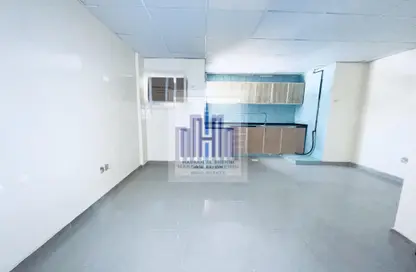 Apartment - Studio - 1 Bathroom for rent in Fire Station Road - Muwaileh - Sharjah