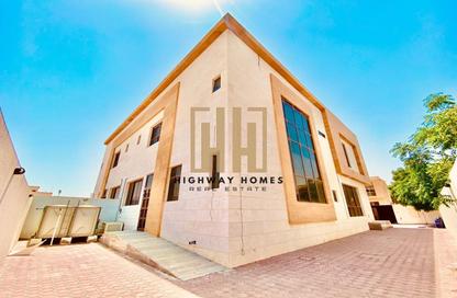 Apartment - 4 Bedrooms - 7 Bathrooms for rent in Hoshi - Al Badie - Sharjah