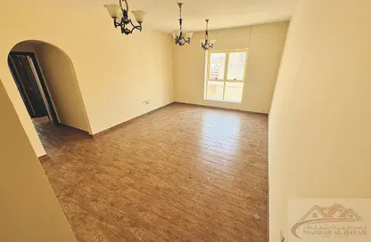 Apartment - 2 Bedrooms - 2 Bathrooms for rent in Muwaileh 29 Building - Muwaileh - Sharjah