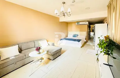 Villa - 5 Bedrooms - 6 Bathrooms for rent in Nakheel Villas - Jumeirah Village Circle - Dubai