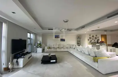 Apartment - 4 Bedrooms - 5 Bathrooms for sale in Executive Tower F - Executive Towers - Business Bay - Dubai