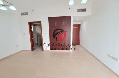 Apartment - 2 Bedrooms - 3 Bathrooms for rent in Al Zarooni Building - Al Nahda 1 - Al Nahda - Dubai