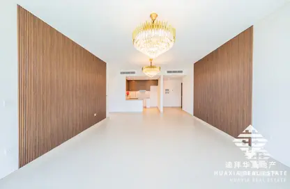 Apartment - 2 Bedrooms - 2 Bathrooms for sale in 5242 Tower 2 - 5242 - Dubai Marina - Dubai