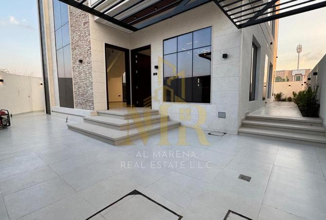 15892000 - صورة العقار 2