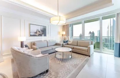 Apartment - 1 Bedroom - 2 Bathrooms for sale in Kempinski BLVD - Downtown Dubai - Dubai