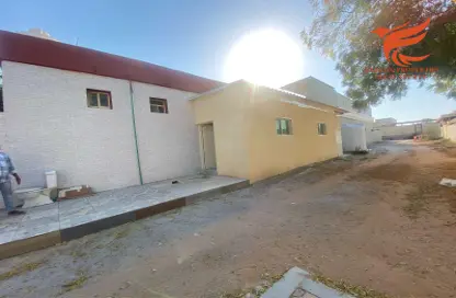 Villa - 2 Bedrooms - 2 Bathrooms for rent in Al Dhait South - Al Dhait - Ras Al Khaimah