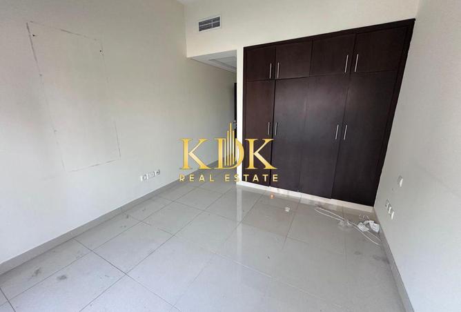 15833372 - Property Image 2