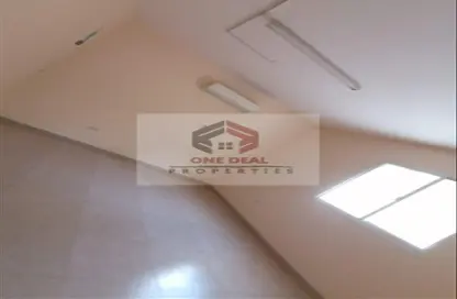 Apartment - 3 Bedrooms - 3 Bathrooms for rent in Al Mutarad - Al Ain