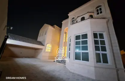 فيلا - 7 غرف نوم - 8 حمامات للايجار في مدينة الرياض - أبوظبي