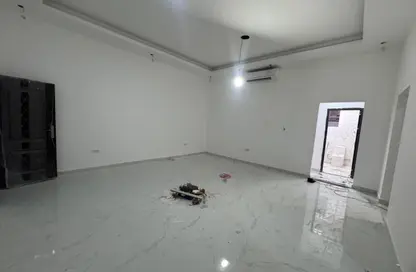 Apartment - 2 Bedrooms - 2 Bathrooms for rent in Madinat Al Riyad - Abu Dhabi