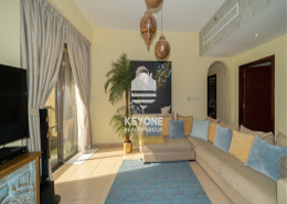 Apartment - 2 bedrooms - 2 bathrooms for rent in Rimal 3 - Rimal - Jumeirah Beach Residence - Dubai