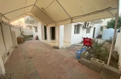 Villa - 4 Bedrooms - 3 Bathrooms for rent in Al Rumailah 2 - Al Rumaila - Ajman