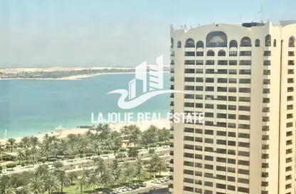 شقة - 3 غرف نوم - 4 حمامات للايجار في شارع الكورنيش - أبوظبي