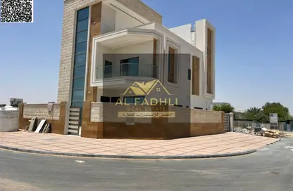 فيلا - 5 غرف نوم - 7 حمامات للبيع في الحليو 2 - الحليو - عجمان